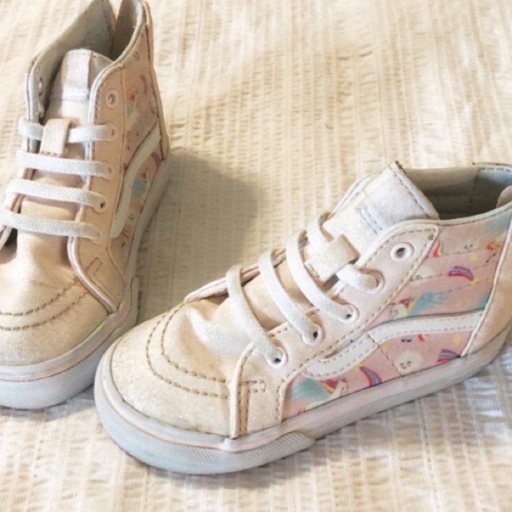 Girls pink unicorn vans 🦄🦄🦄